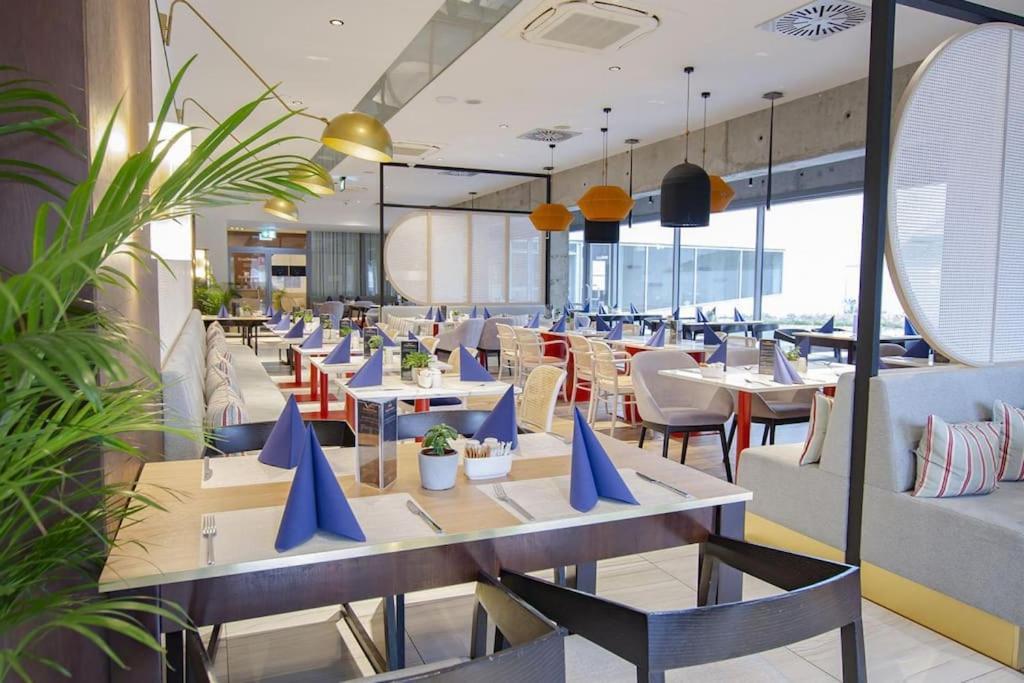 קולובז'ג Vacationclub Royal Tulip Sand Apartament 309 מראה חיצוני תמונה