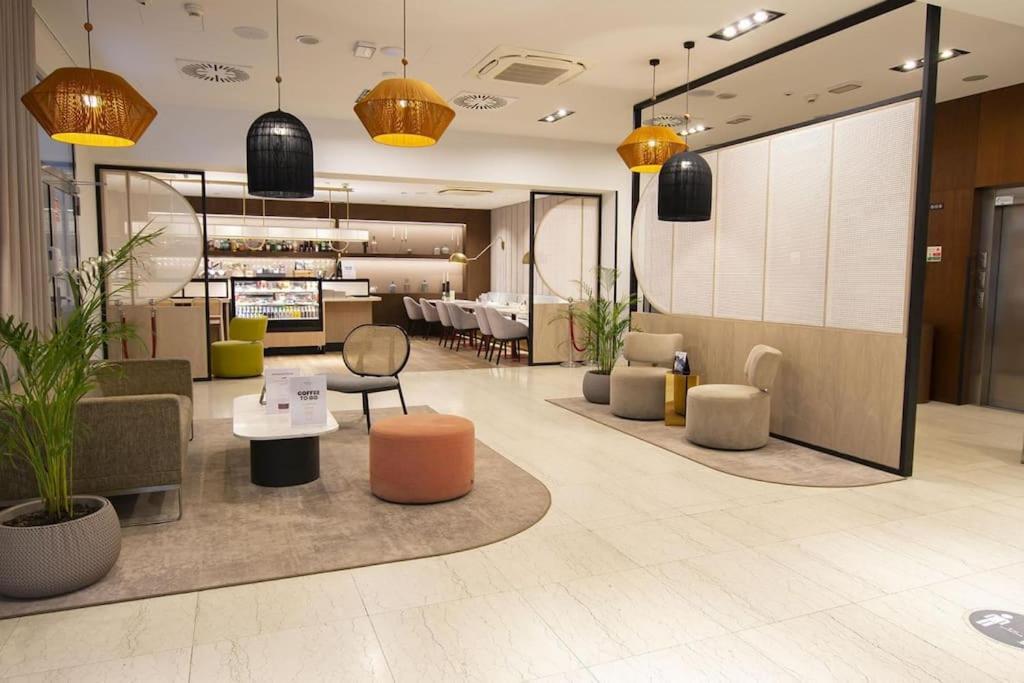 קולובז'ג Vacationclub Royal Tulip Sand Apartament 309 מראה חיצוני תמונה