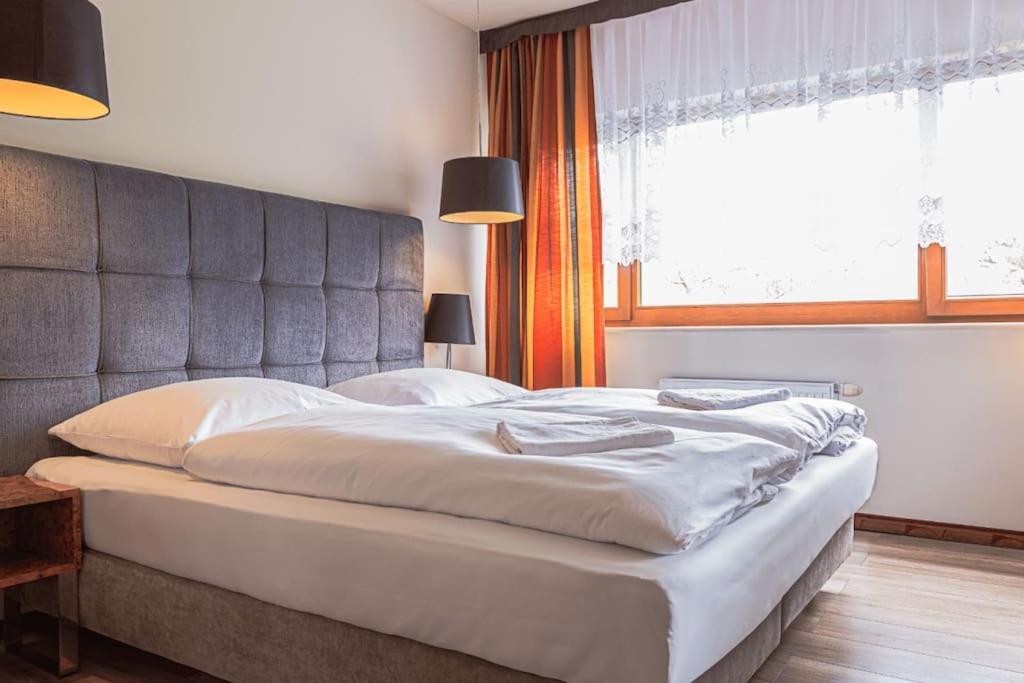 קולובז'ג Vacationclub Royal Tulip Sand Apartament 309 מראה חיצוני תמונה